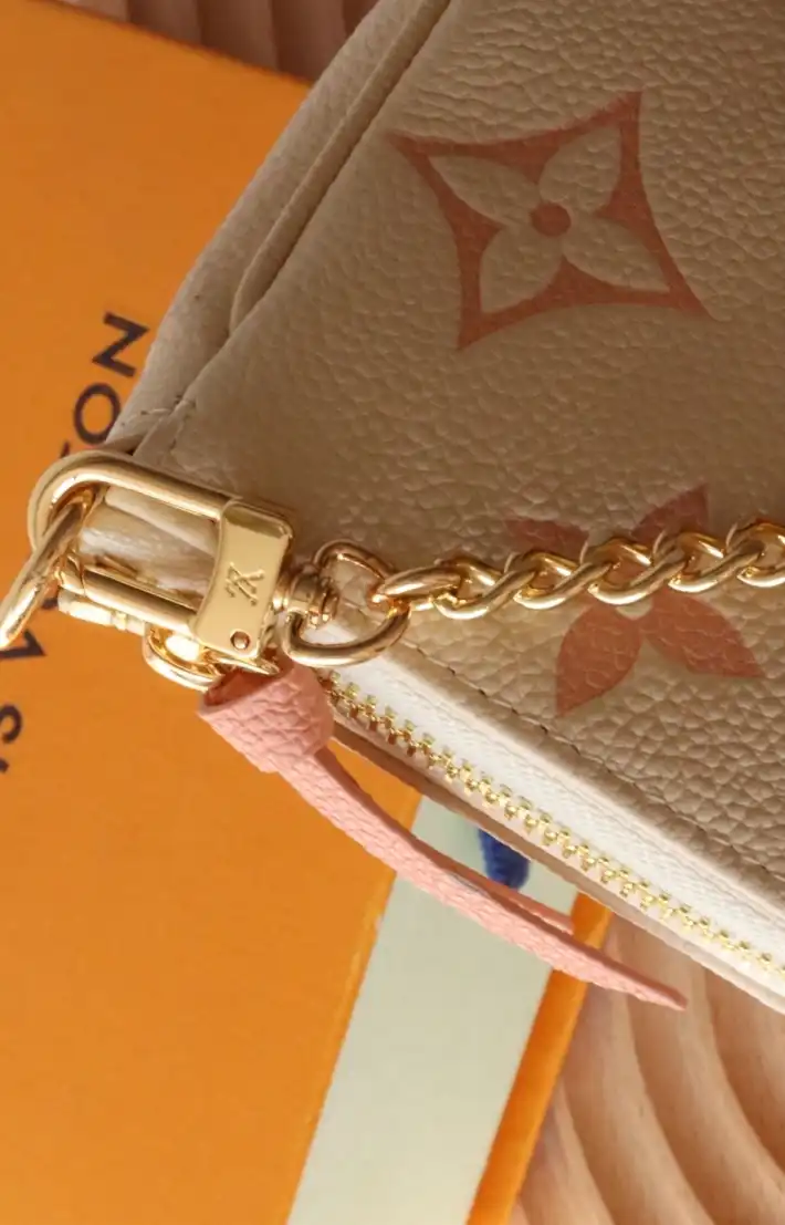 LV Clutch Bags 4178F-0028
