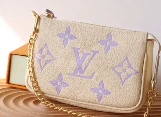 LV Clutch Bags 4178F-0029