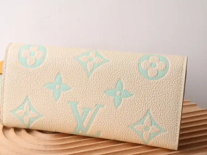 LV Wallets 4178F-0045