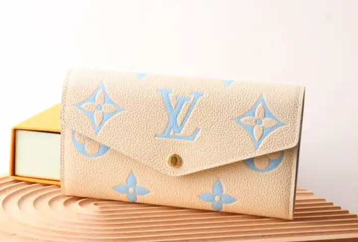 LV Wallets 4178F-0049