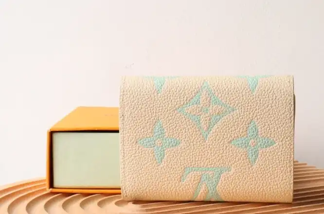 LV Wallets 4178F-0054