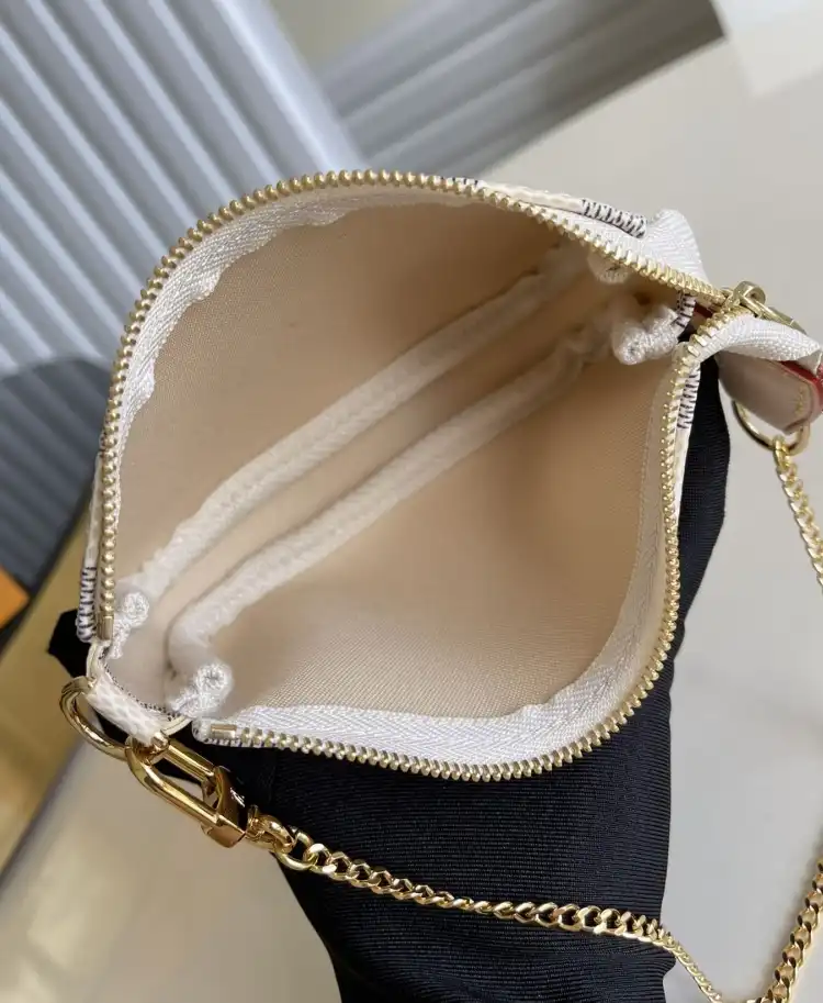 LV Clutch Bags 4178F-0077