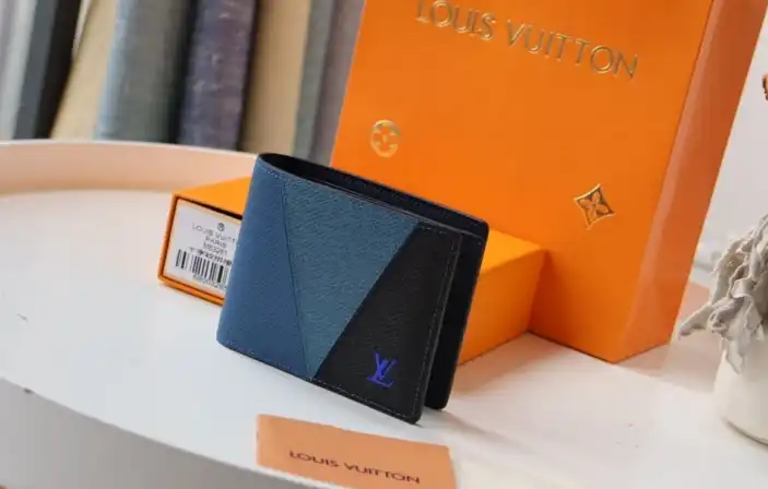 LV Wallets 4178F-0085