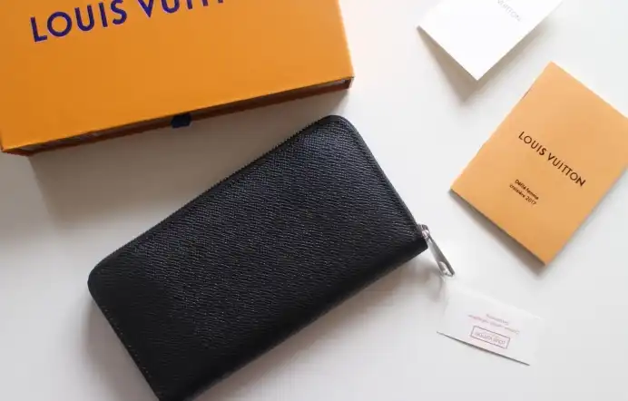 LV Wallets 4178F-0090