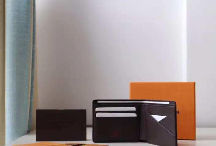 LV Wallets 4178F-0091