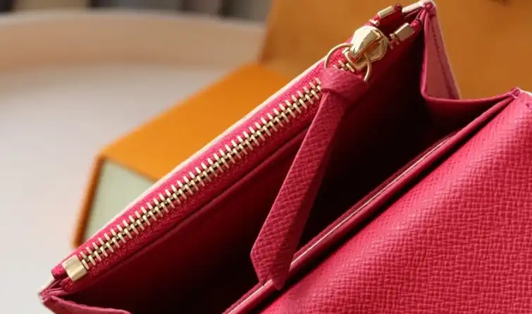LV Wallets 4178F-0109