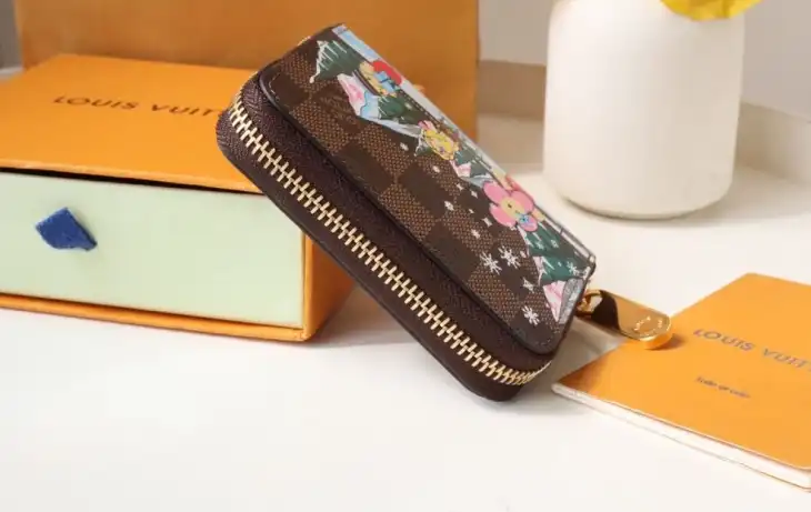 LV Wallets 4178F-0110