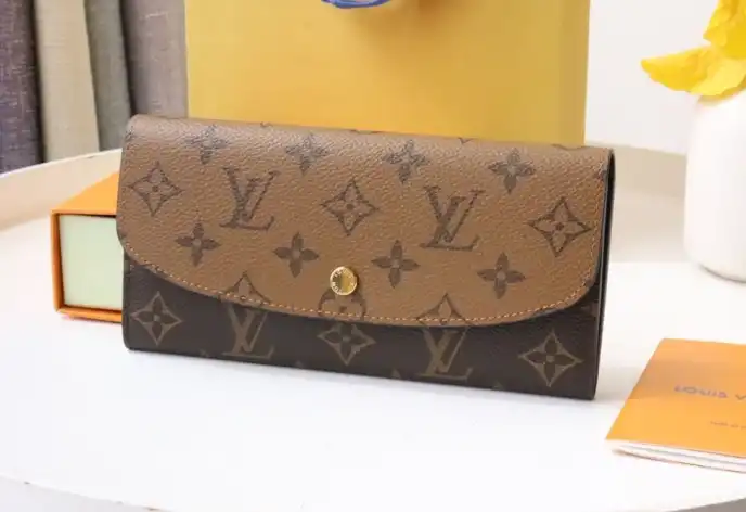 LV Wallets 4178F-0123