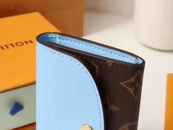 LV Wallets 4178G-0064