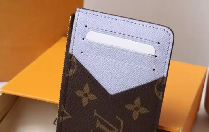 LV Wallets 4178G-0155