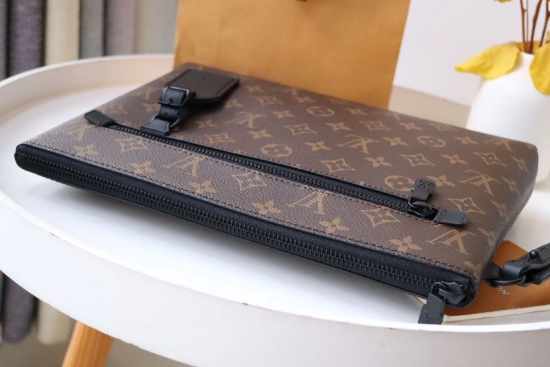 LV Clutch Bags 4178H-0076