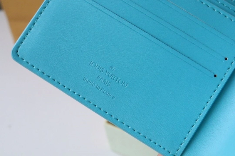 LV Wallets 4178H-0165