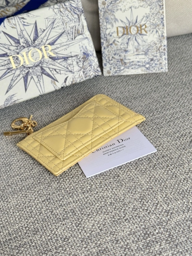 D10r wallets 4180f-0305