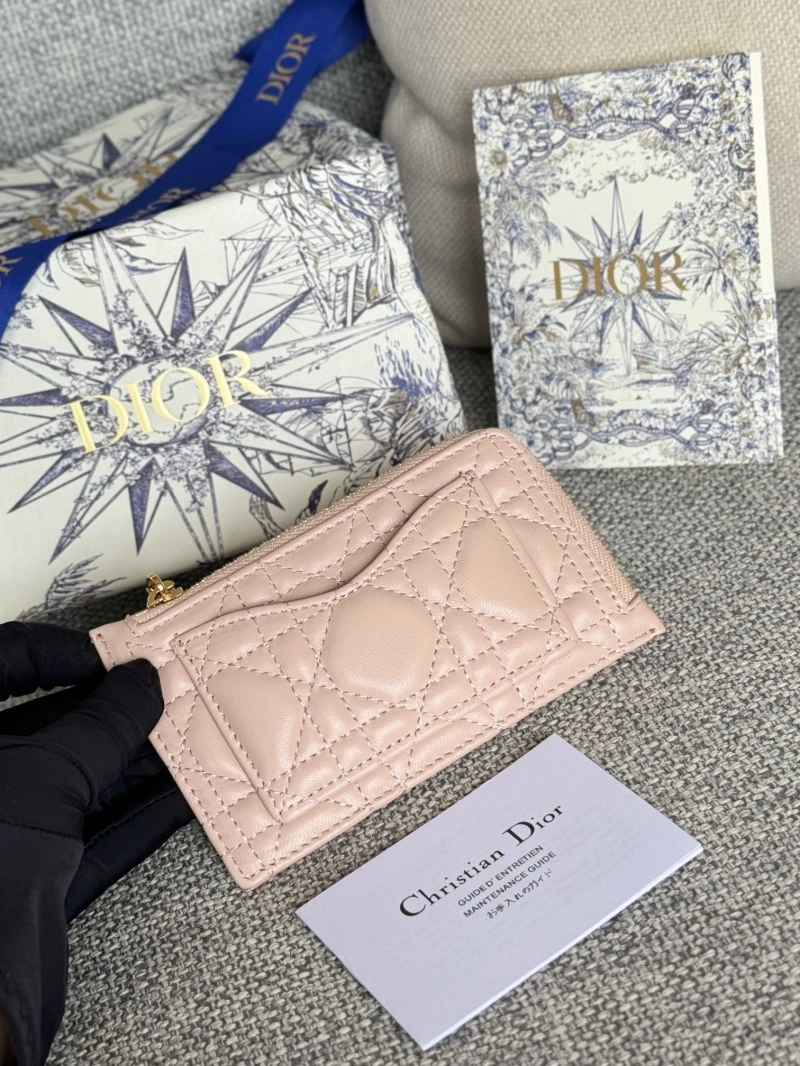 D10r wallets 4180f-0306