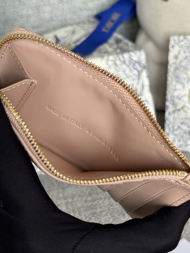 D10r wallets 4180f-0306