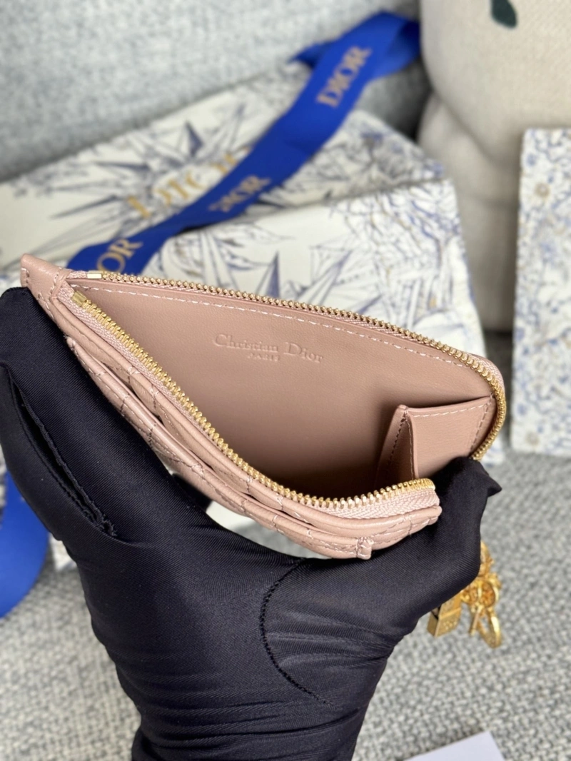 D10r wallets 4180f-0308