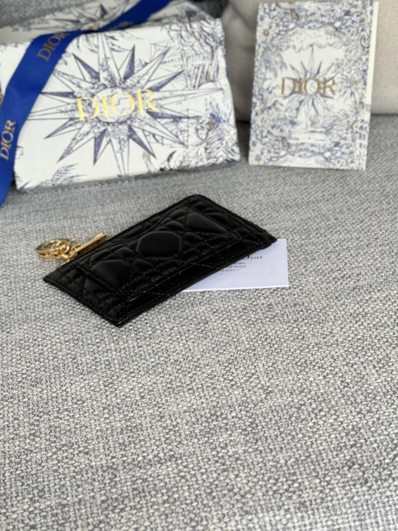 D10r wallets 4180f-0310