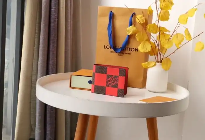 LV Wallets 4192D-0010