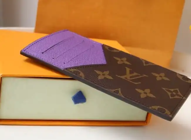 LV Wallets 4192D-0029