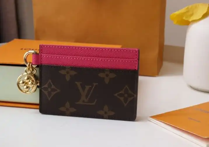 LV Wallets 4192D-0058