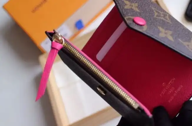 LV Wallets 4192D-0104