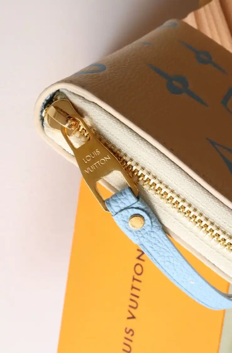 LV Wallets 4192D-0148