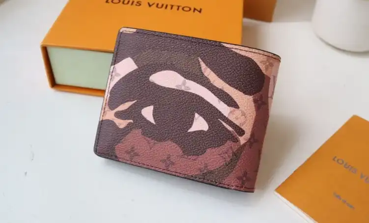 LV Wallets 4192F-0030