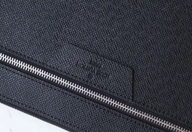 LV Clutch Bags 4192F-0075