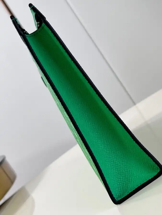 LV Clutch Bags 4206A-2704