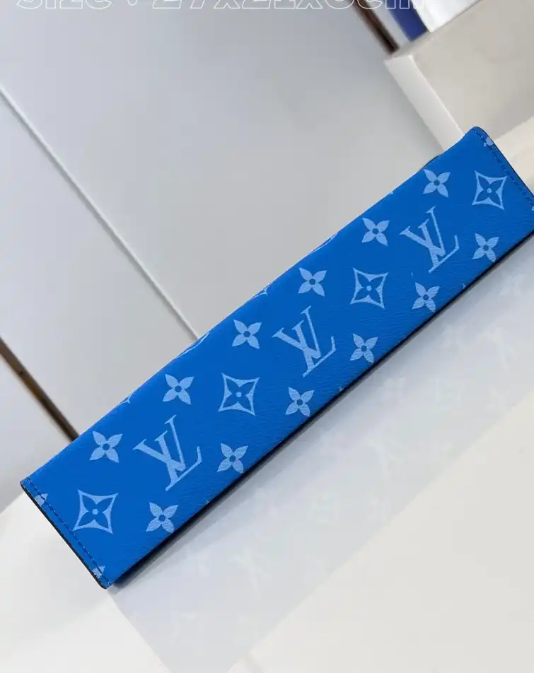 LV Clutch Bags 4206A-2705