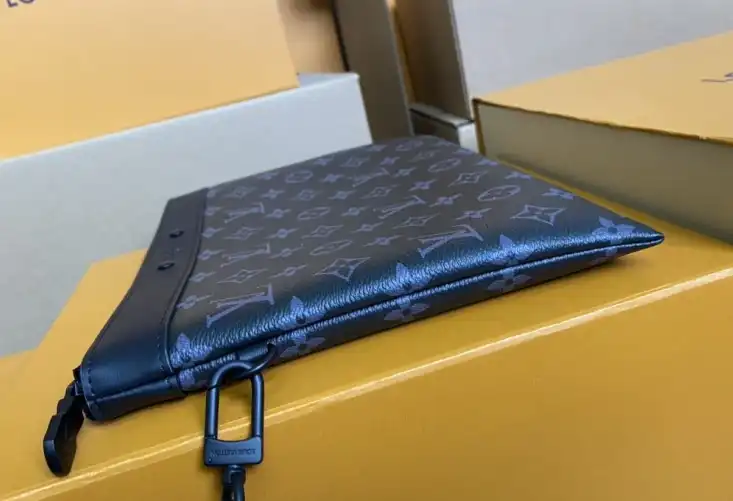 LV Clutch Bags 4206A-2841