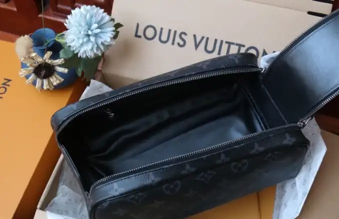 LV Cosmetic Bags 4206A-6279
