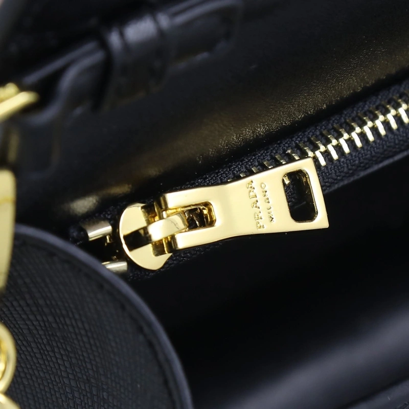 Pra*a satchel bags 4213-0076