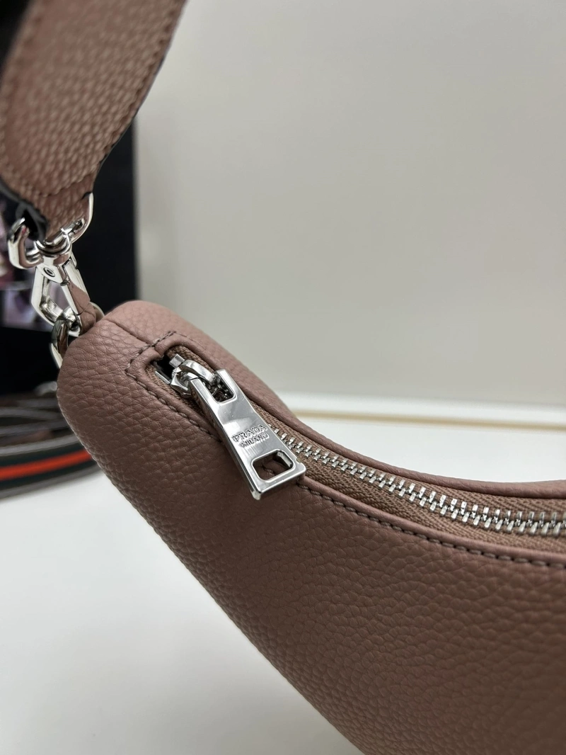 Pra*a satchel bags 4213-0231