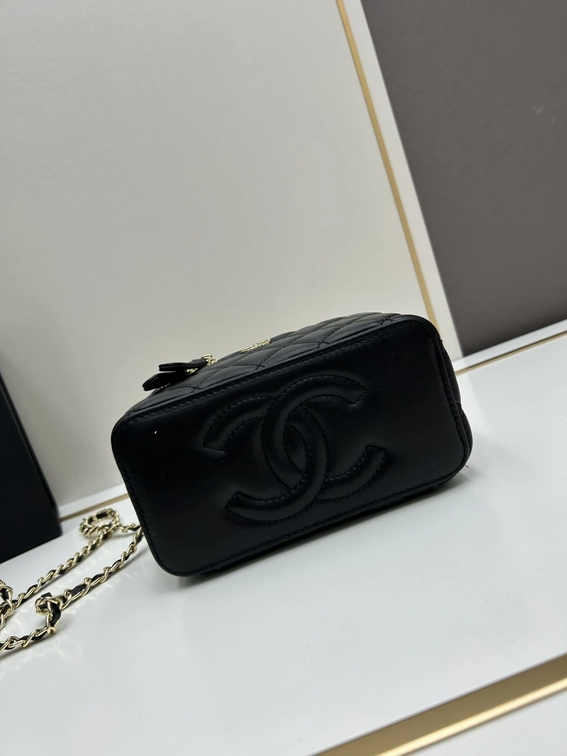 Ch**el cosmetic bags 4224-0333
