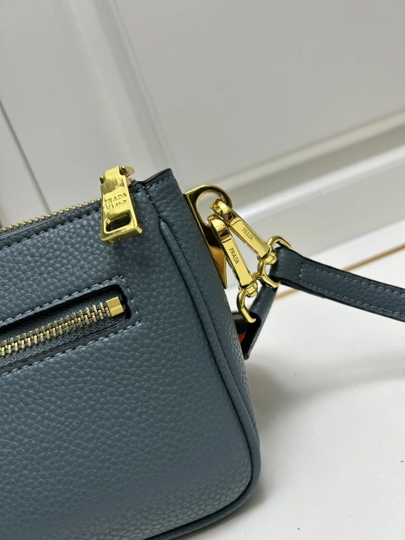 Pra*a satchel bags 4224-0707