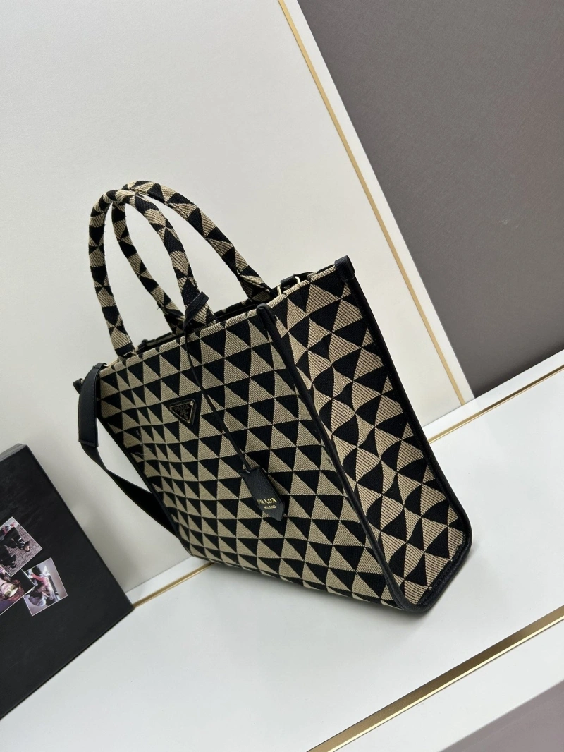 Pra*a shopping bags 4224-0733