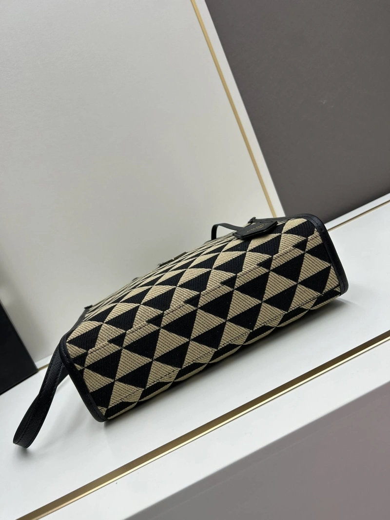Pra*a shopping bags 4224-0735