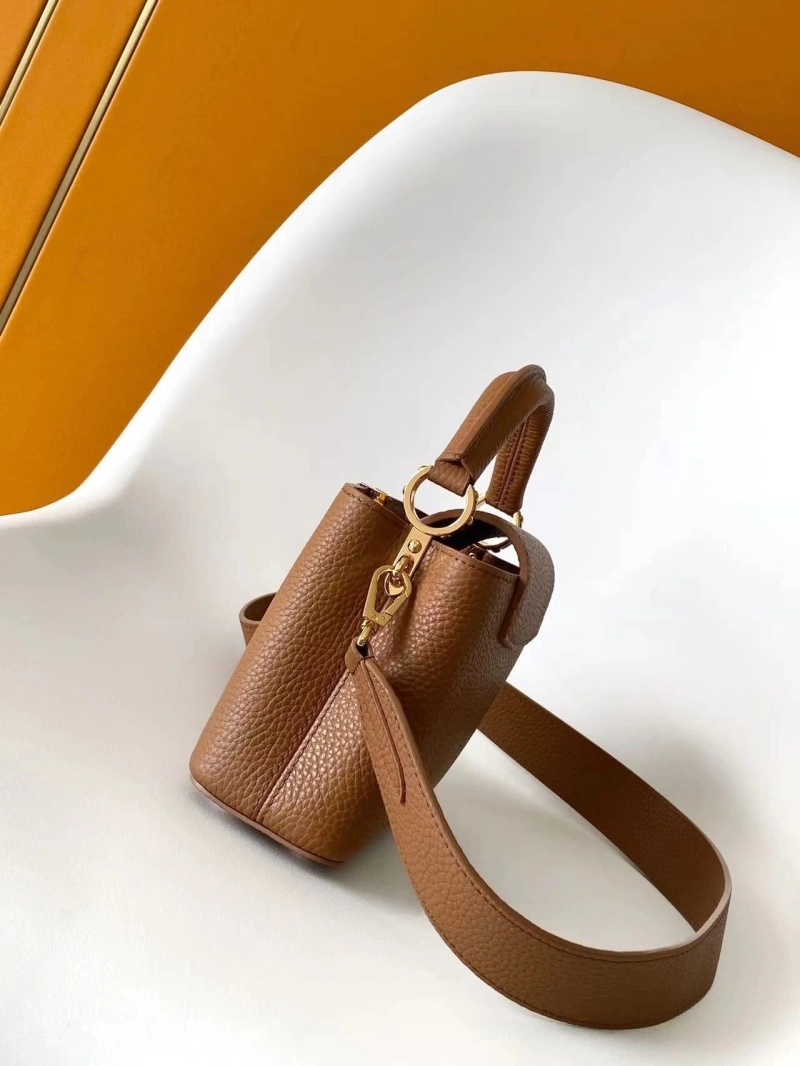 LV Clutch Bags 4233A-2181