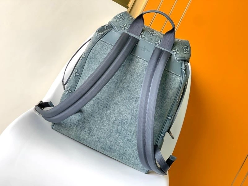 LV Backpacks 4233F-0164