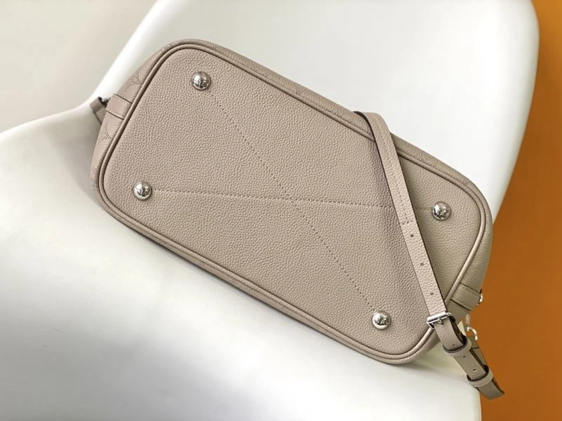 LV Shopping Bags 4233F-0180