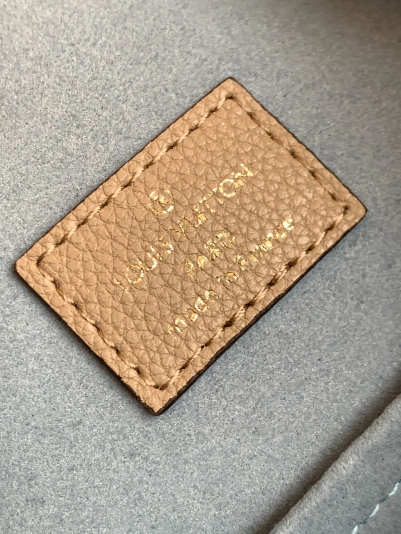 LV Bucket Bags 4233G-0132