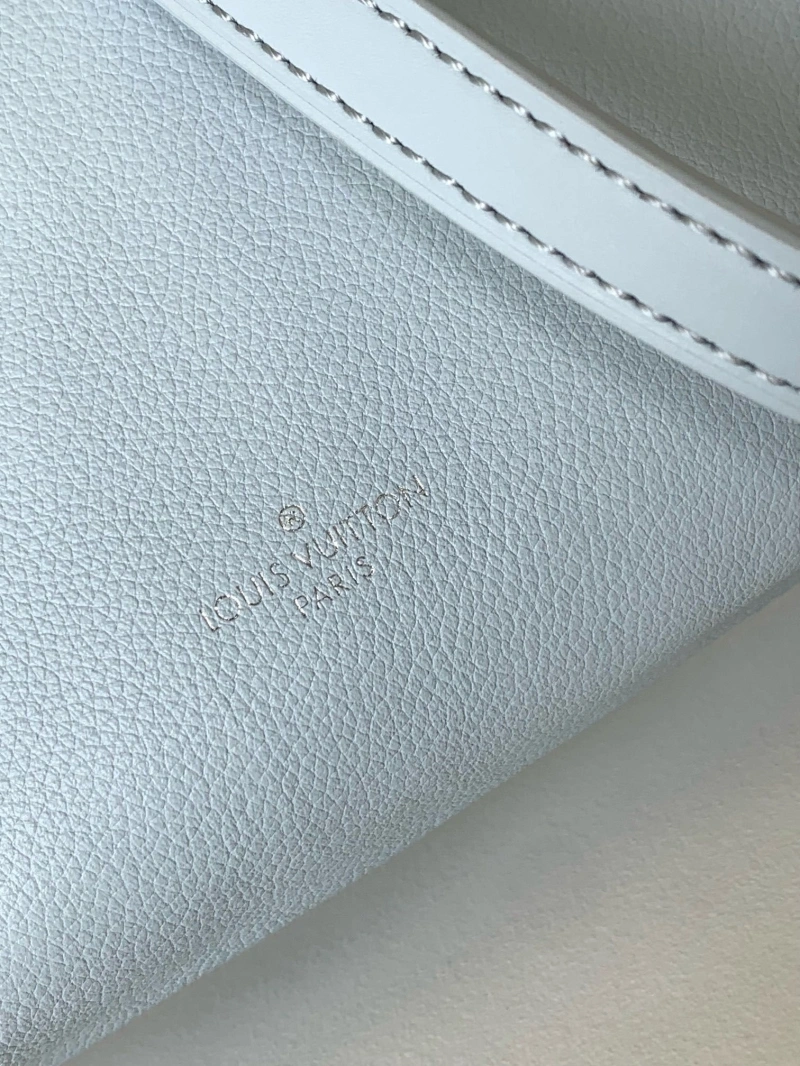 LV Box Bags 4233G-0328
