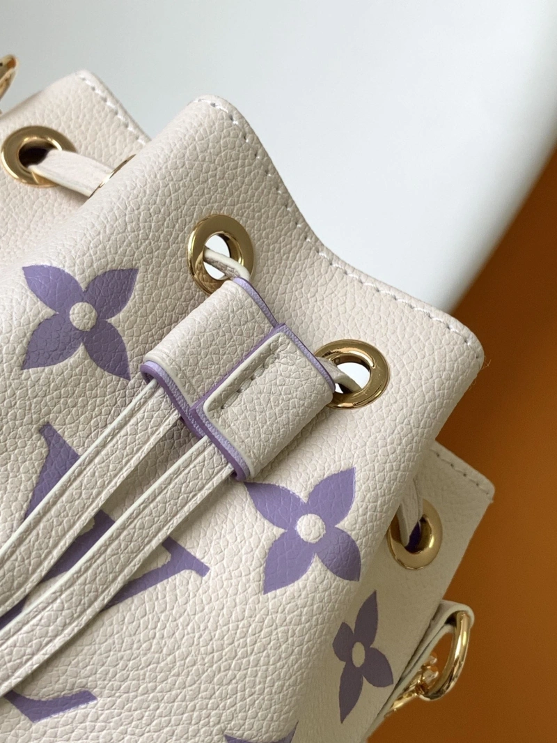 LV Bucket Bags 4233G-0357
