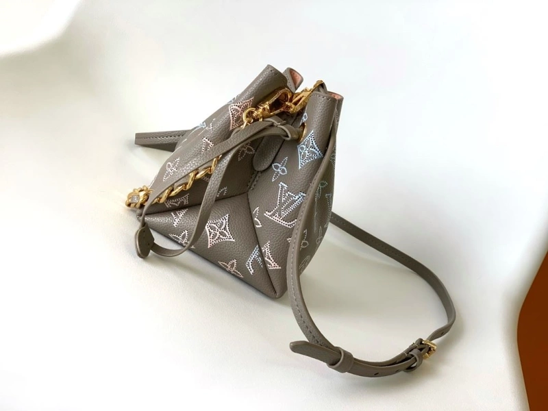 LV Bucket Bags 4233G-0362