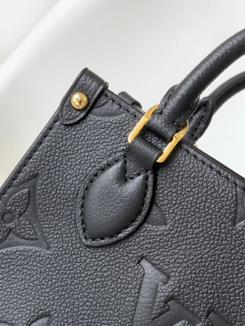 LV Shopping Bags 4233G-0384