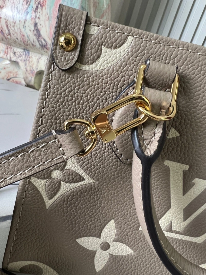 LV Shopping Bags 4233G-0605