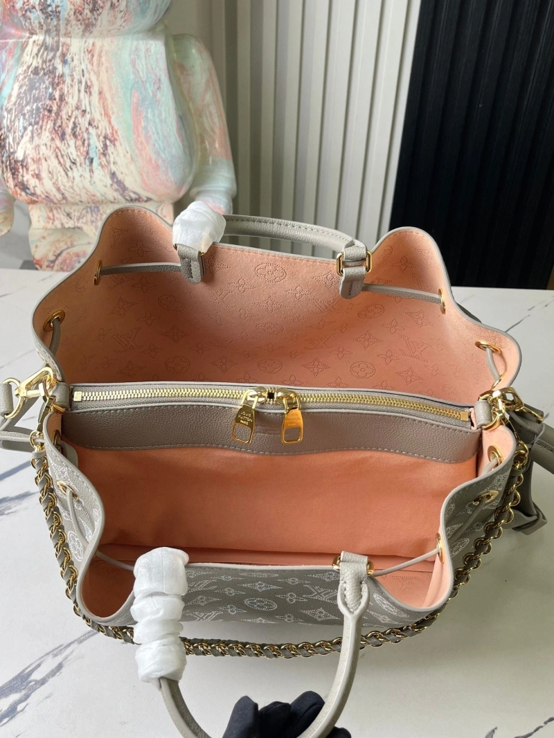LV Shopping Bags 4233G-0776