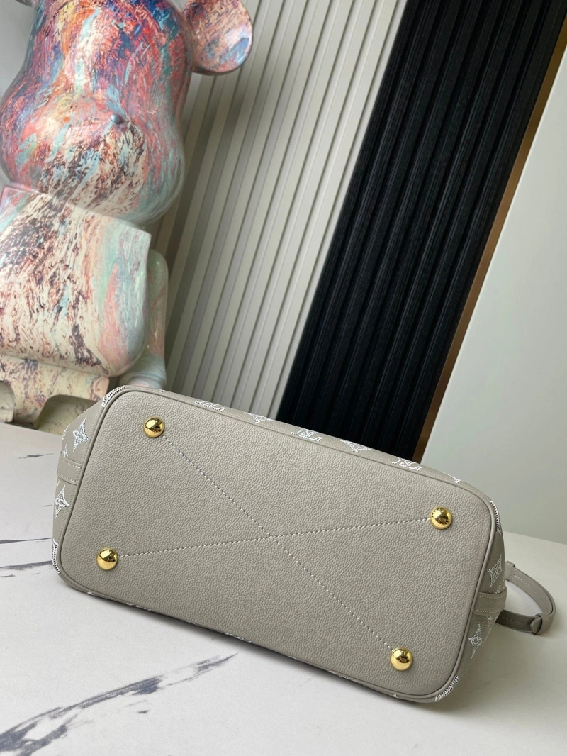 LV Shopping Bags 4233G-0777