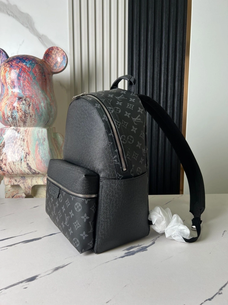 LV Backpacks 4233G-0779